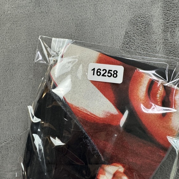 Jennie Ruby Shirt Mens Medium Curiosity Ceremony of Roses K-Pop Graphic Tee - Picture 6 of 7